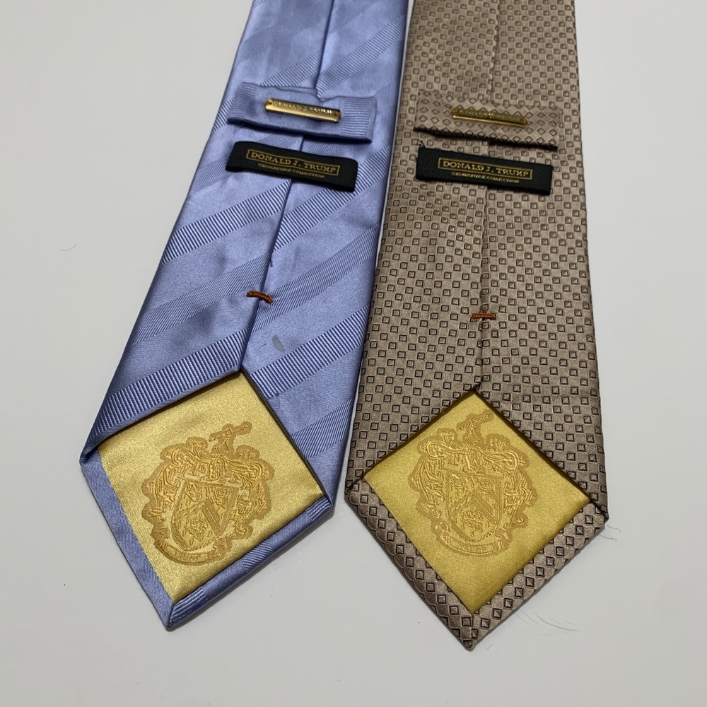 Donald trump signature collection tie OFFER